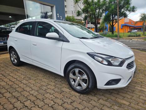 CHEVROLET Onix Hatch 1.4 4P FLEX LT, Foto 2