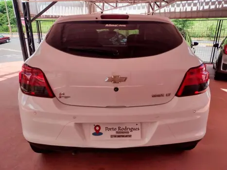 CHEVROLET Onix Hatch 1.4 4P FLEX LT AUTOM�TICO, Foto 11