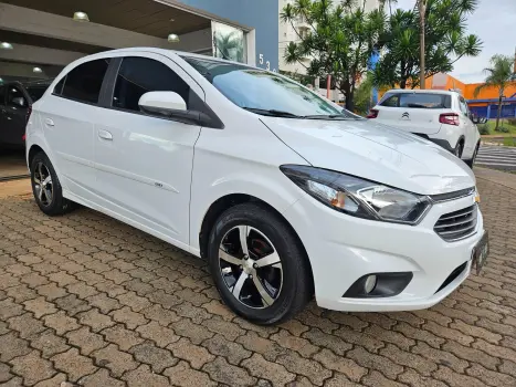 CHEVROLET Onix Hatch 1.4 4P FLEX LTZ AUTOM�TICO, Foto 2