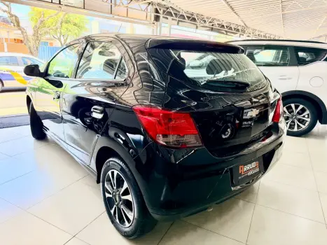 CHEVROLET Onix Hatch 1.4 4P FLEX LTZ, Foto 6