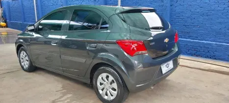 CHEVROLET Onix Hatch 1.0 4P FLEX LT, Foto 7