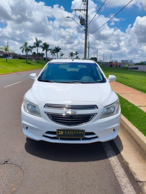 CHEVROLET Onix Hatch 1.0 4P FLEX LT, Foto 4