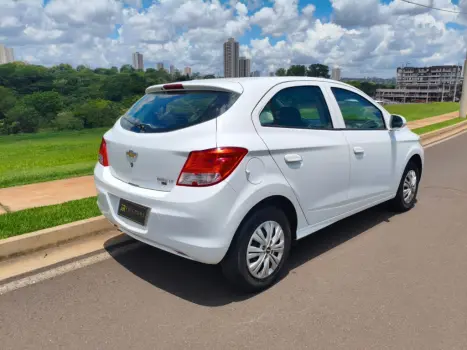 CHEVROLET Onix Hatch 1.0 4P FLEX LT, Foto 10