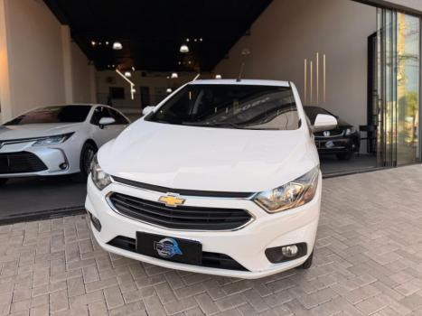 CHEVROLET Onix Hatch 1.4 4P FLEX LTZ, Foto 2