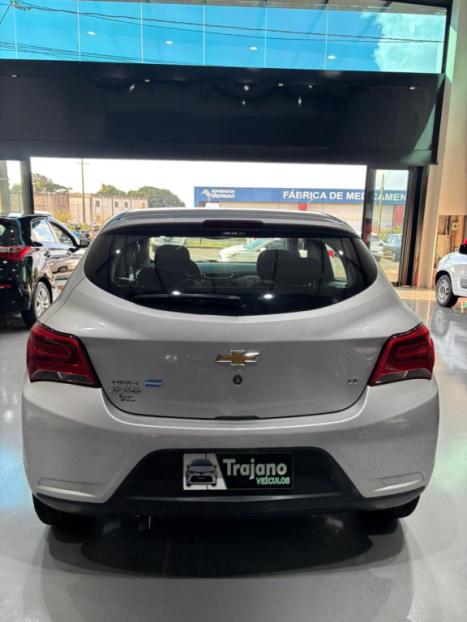 CHEVROLET Onix Hatch 1.0 12V 4P FLEX LT, Foto 4