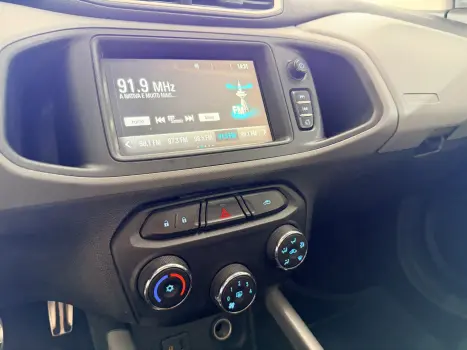 CHEVROLET Onix Hatch 1.4 4P FLEX LT, Foto 8