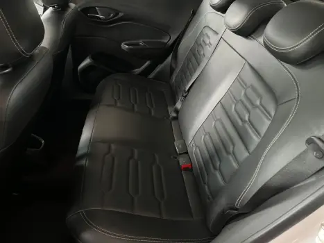 CHEVROLET Onix Hatch 1.4 4P FLEX LTZ AUTOM�TICO, Foto 7