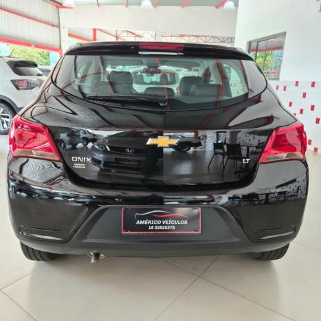 CHEVROLET Onix Hatch 1.0 4P FLEX LT, Foto 5