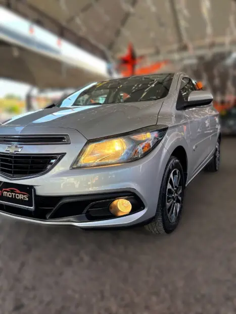 CHEVROLET Onix Hatch 1.4 4P FLEX LTZ, Foto 5