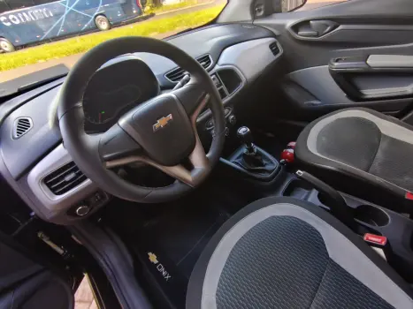 CHEVROLET Onix Hatch 1.0 12V 4P FLEX LT, Foto 4