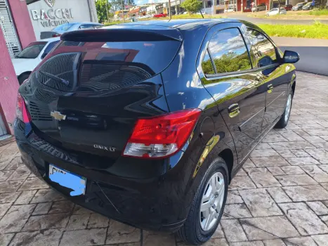 CHEVROLET Onix Hatch 1.0 12V 4P FLEX LT, Foto 5