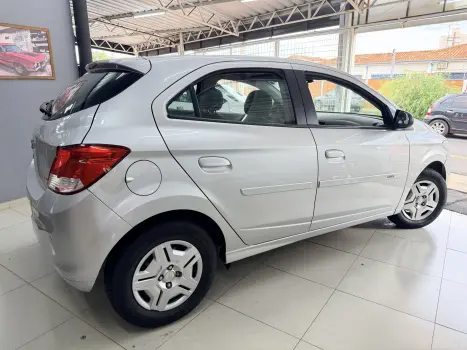 CHEVROLET Onix Hatch 1.0 4P FLEX LT, Foto 3