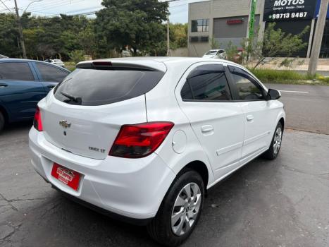 CHEVROLET Onix Hatch 1.4 4P FLEX LT, Foto 6
