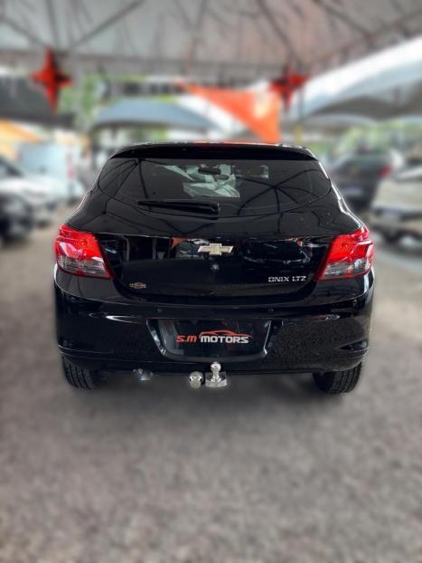 CHEVROLET Onix Hatch 1.4 4P FLEX LTZ AUTOM�TICO, Foto 9