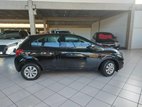 CHEVROLET Onix Hatch 1.0 4P FLEX LT, Foto 4
