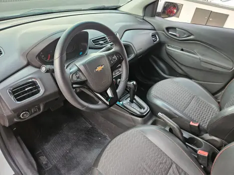CHEVROLET Onix Hatch 1.4 4P FLEX LTZ AUTOM�TICO, Foto 7