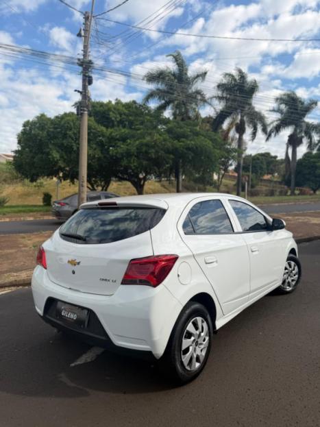 CHEVROLET Onix Hatch 1.0 4P FLEX LT, Foto 4