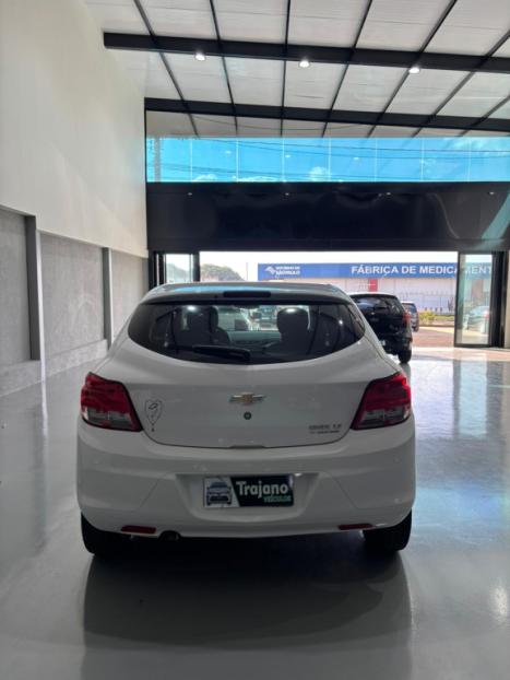 CHEVROLET Onix Hatch 1.0 12V 4P FLEX LT, Foto 4