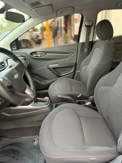 CHEVROLET Onix Hatch 1.4 4P FLEX LT AUTOM�TICO, Foto 13