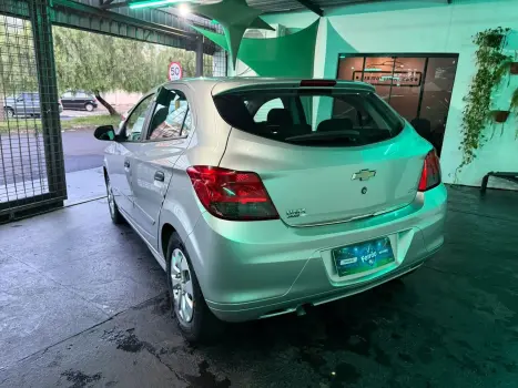 CHEVROLET Onix Hatch 1.0 4P FLEX JOY, Foto 8