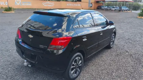 CHEVROLET Onix Hatch 1.4 4P FLEX LTZ, Foto 5
