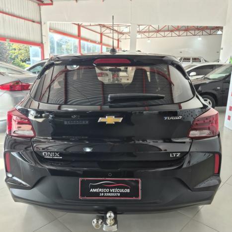 CHEVROLET Onix Hatch 1.0 12V 4P FLEX LTZ TURBO, Foto 5