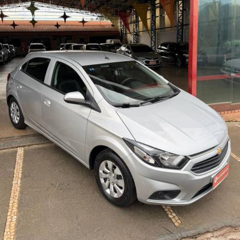 CHEVROLET Onix Hatch 1.0 4P FLEX LT, Foto 1