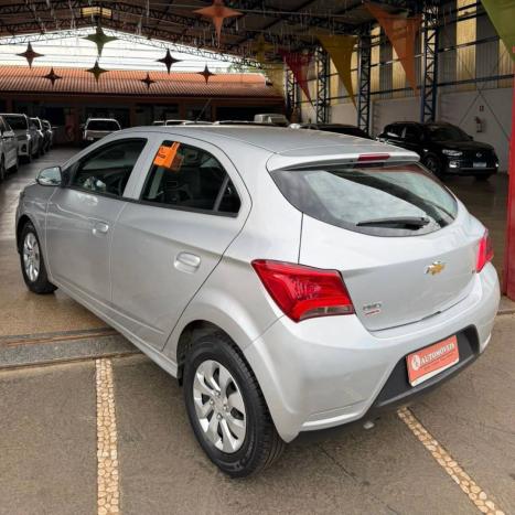 CHEVROLET Onix Hatch 1.0 4P FLEX LT, Foto 4