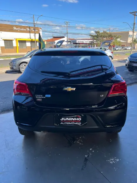 CHEVROLET Onix Hatch 1.0 12V 4P FLEX LT, Foto 4