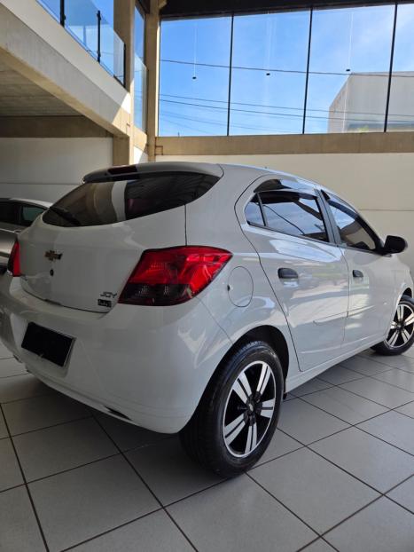CHEVROLET Onix Hatch 1.0 4P FLEX JOY, Foto 4