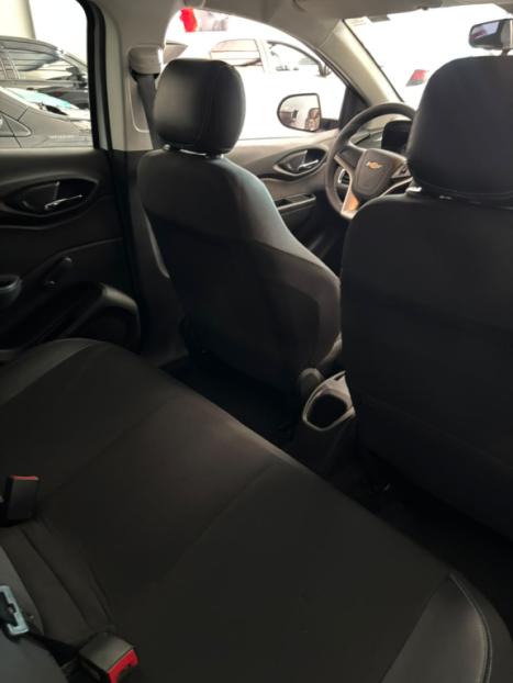 CHEVROLET Onix Hatch 1.0 4P FLEX LT, Foto 4