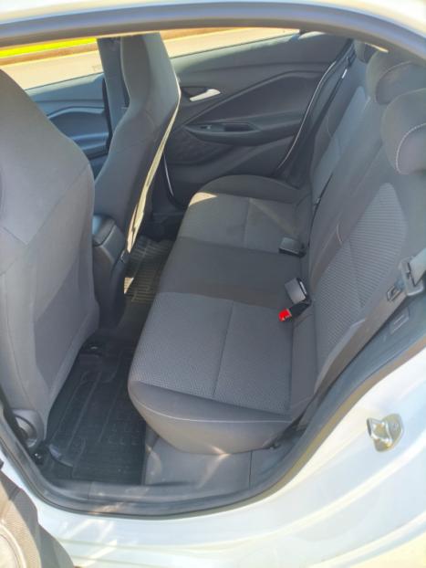 CHEVROLET Onix Hatch 1.0 12V 4P FLEX LT TURBO AUTOM�TICO, Foto 9