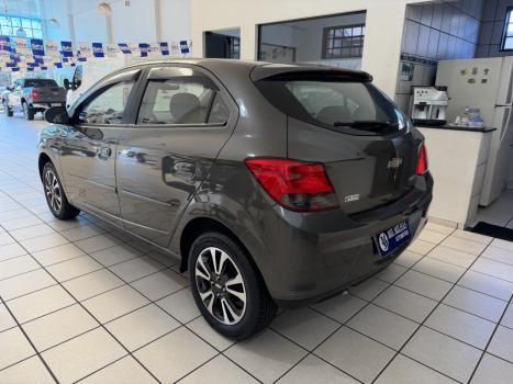 CHEVROLET Onix Hatch 1.4 4P FLEX LTZ, Foto 4