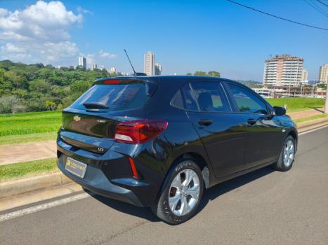 CHEVROLET Onix Hatch 1.0 4P FLEX LTZ TURBO AUTOM�TICO, Foto 4