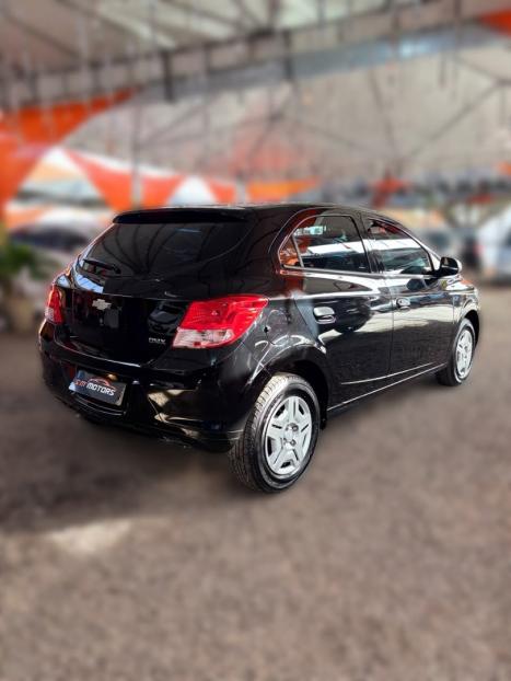 CHEVROLET Onix Hatch 1.0 4P FLEX LS, Foto 8