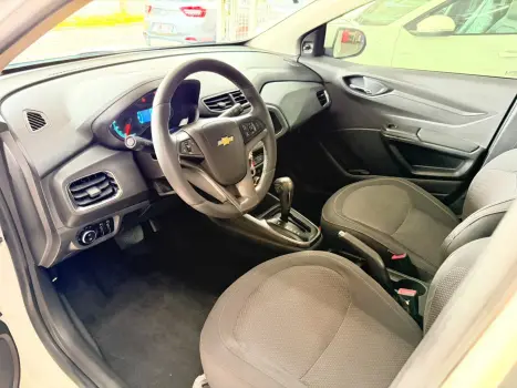 CHEVROLET Onix Hatch 1.4 4P FLEX LT AUTOM�TICO, Foto 9