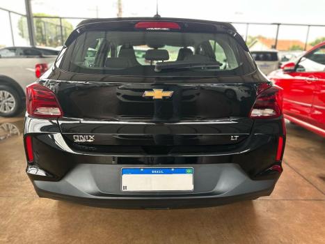 CHEVROLET Onix Hatch 1.0 4P FLEX LT2, Foto 5
