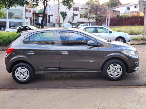 CHEVROLET Onix Hatch 1.0 4P FLEX LT, Foto 3