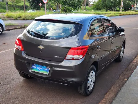 CHEVROLET Onix Hatch 1.0 4P FLEX LT, Foto 15