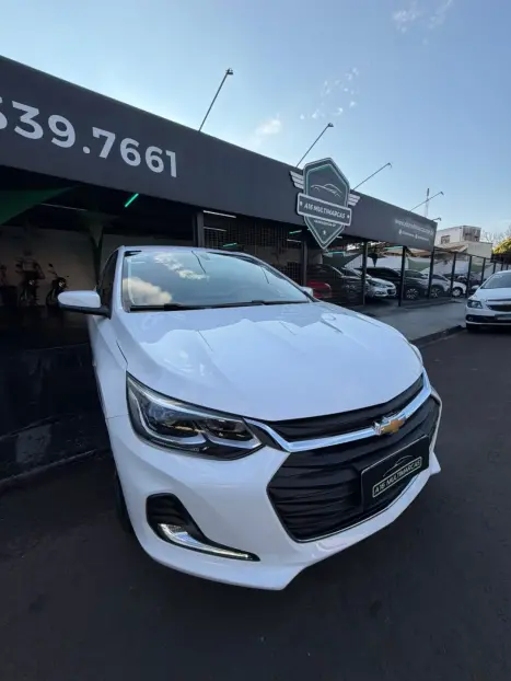 CHEVROLET Onix Hatch 1.0 12V 4P FLEX PREMIER TURBO AUTOMÁTICO, Foto 3