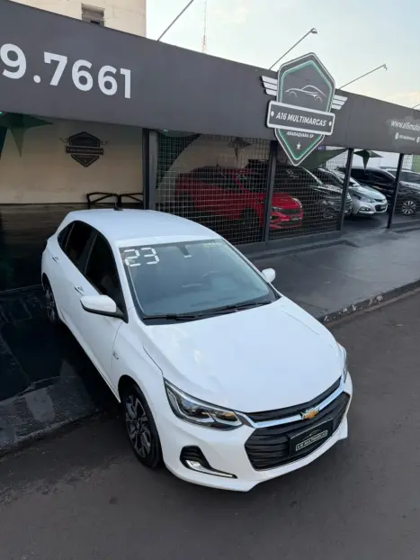CHEVROLET Onix Hatch 1.0 12V 4P FLEX PREMIER TURBO AUTOMÁTICO, Foto 4
