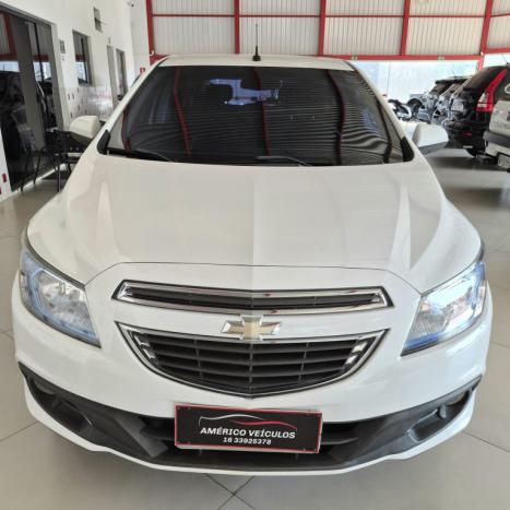 CHEVROLET Onix Hatch 1.4 4P FLEX LTZ, Foto 2