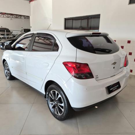 CHEVROLET Onix Hatch 1.4 4P FLEX LTZ, Foto 4