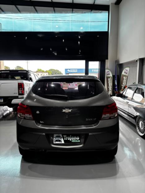 CHEVROLET Onix Hatch 1.0 4P FLEX LT, Foto 3