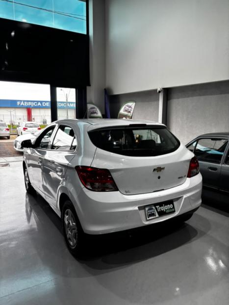 CHEVROLET Onix Hatch 1.0 4P FLEX LT, Foto 6