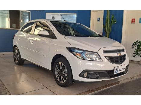 CHEVROLET Onix Hatch 1.4 4P FLEX LTZ, Foto 9