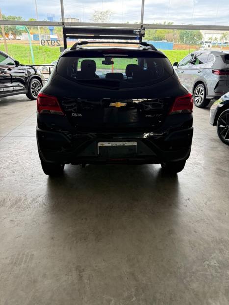 CHEVROLET Onix Hatch 1.4 4P FLEX ACTIV AUTOMÁTICO, Foto 5