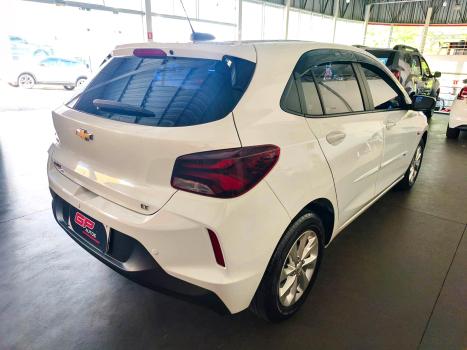 CHEVROLET Onix Hatch 1.0 4P FLEX LT, Foto 4
