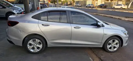 CHEVROLET Onix Sedan 1.0 12V 4P FLEX LTZ PLUS TURBO, Foto 2