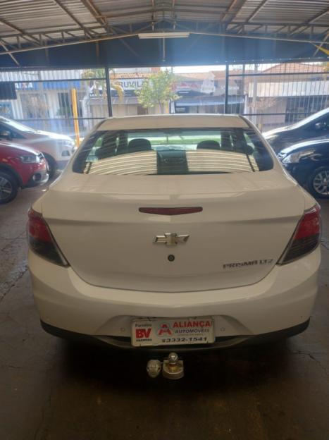 CHEVROLET Prisma 1.4 4P LTZ FLEX, Foto 4